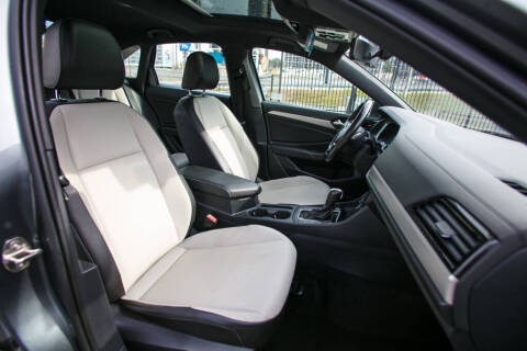 2020 Volkswagen Jetta R-Line