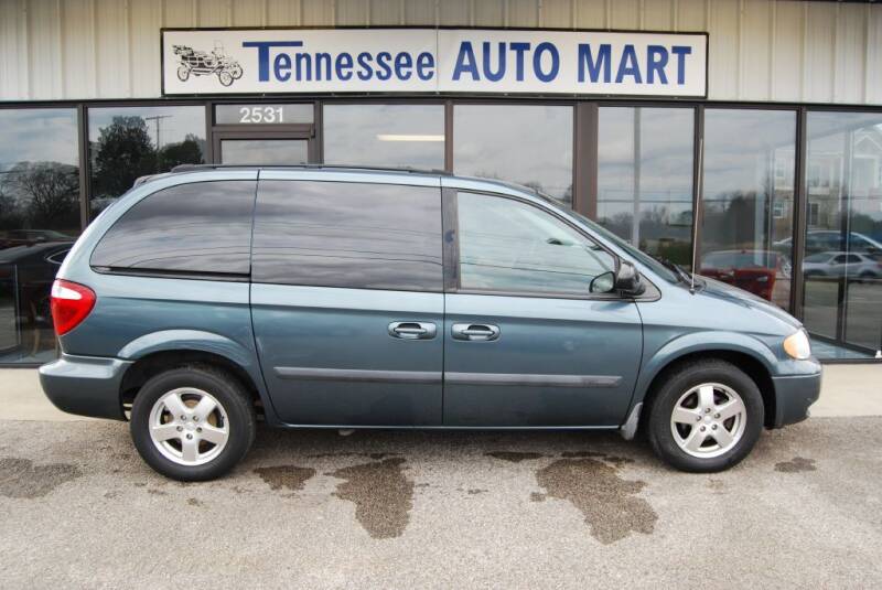 2005 Dodge Caravan for sale at Tennessee Auto Mart Columbia in Columbia TN