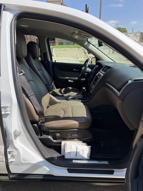 2017 GMC Acadia Limited