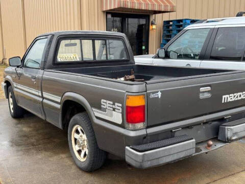 1988 Mazda B2200