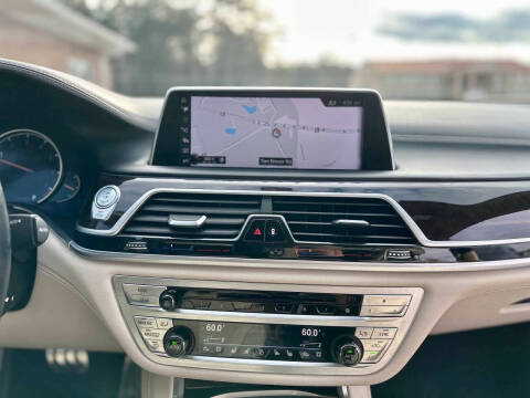 2017 BMW 7 Series 740i