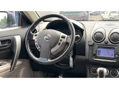 2011 Nissan Rogue SV