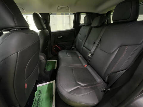 2016 Jeep Renegade Trailhawk