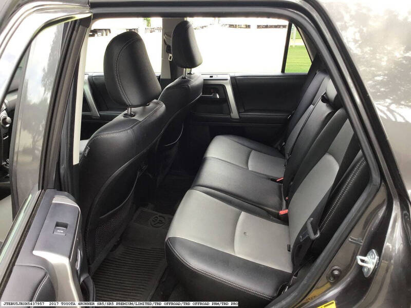 2017 Toyota 4Runner SR5 Premium