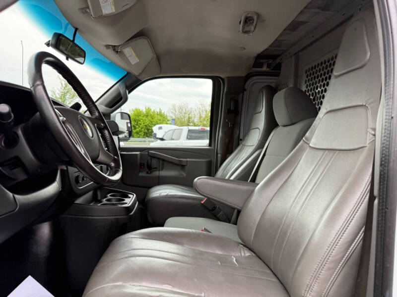 2019 Chevrolet Express 2500