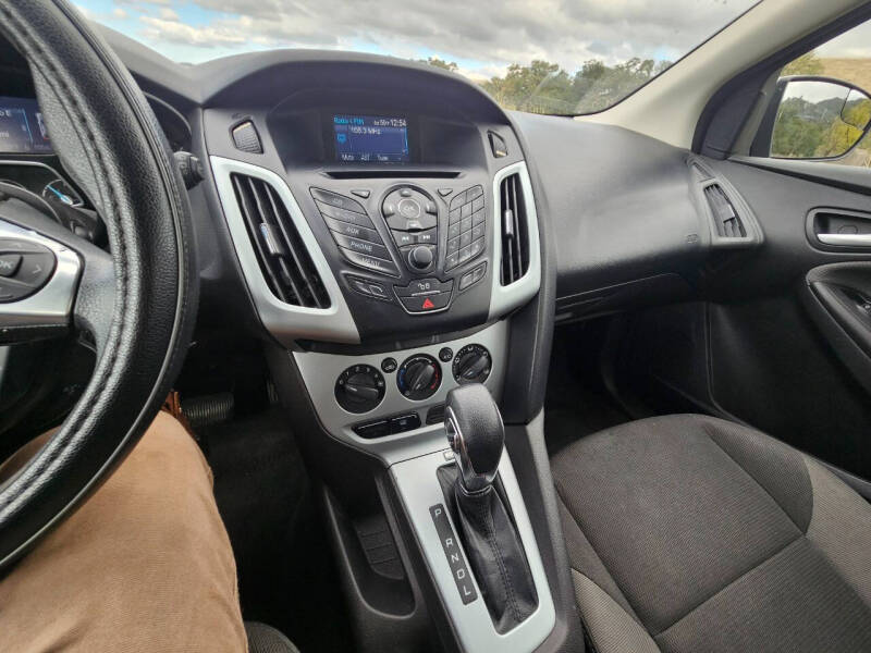 2012 Ford Focus SE