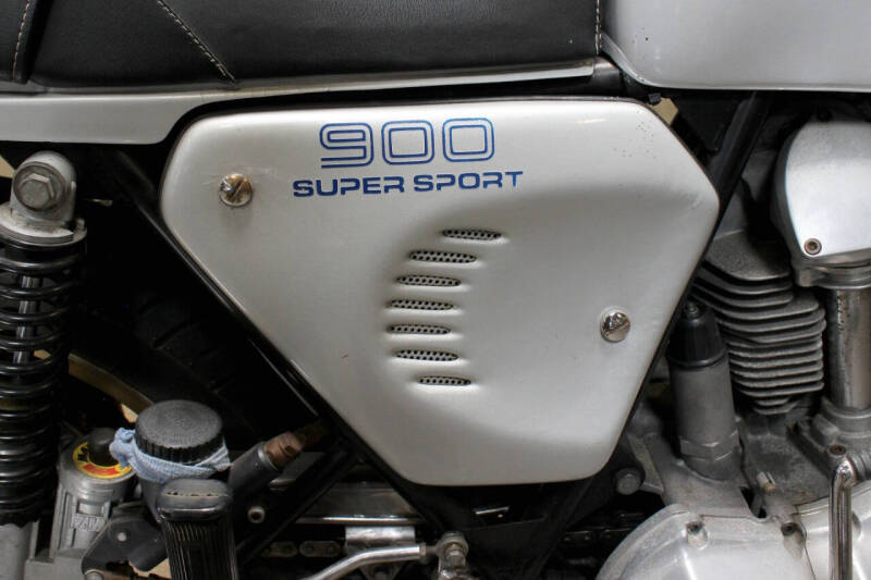 1982 Ducati 900SS