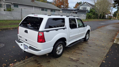2004 Ford Explorer Sport Trac XLT