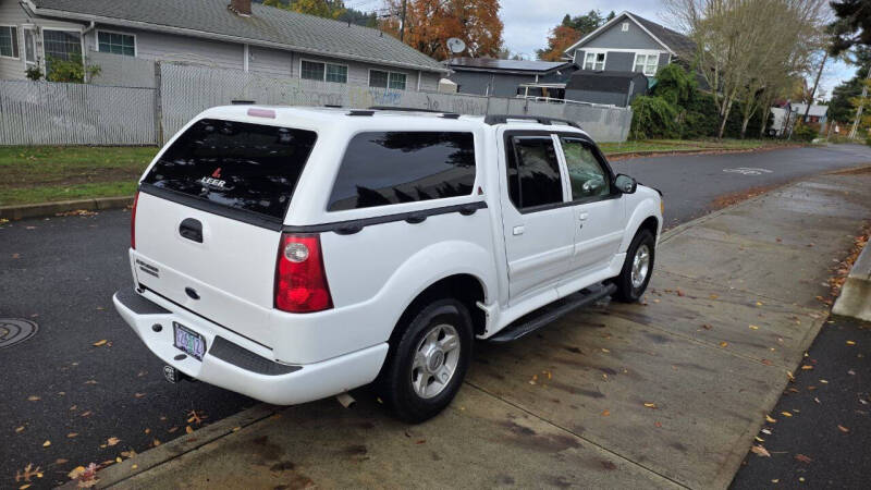 2004 Ford Explorer Sport Trac XLT