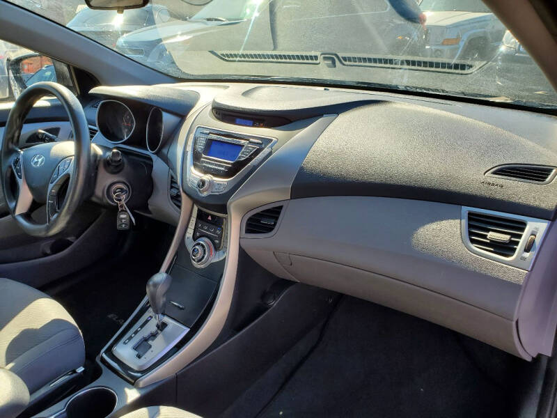 2013 Hyundai Elantra GLS