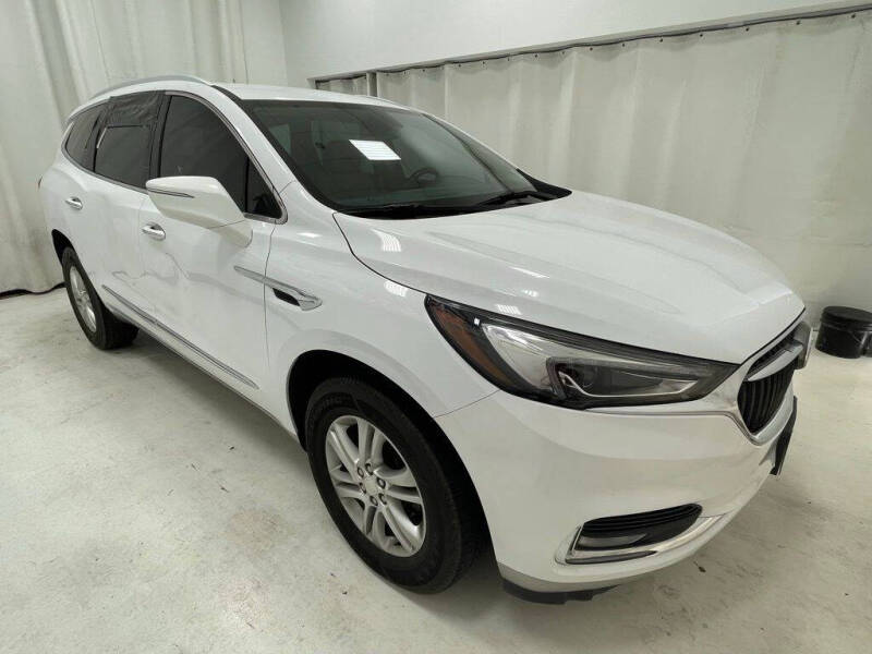 2020 Buick Enclave Essence