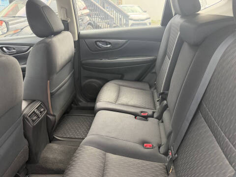 2018 Nissan Rogue S