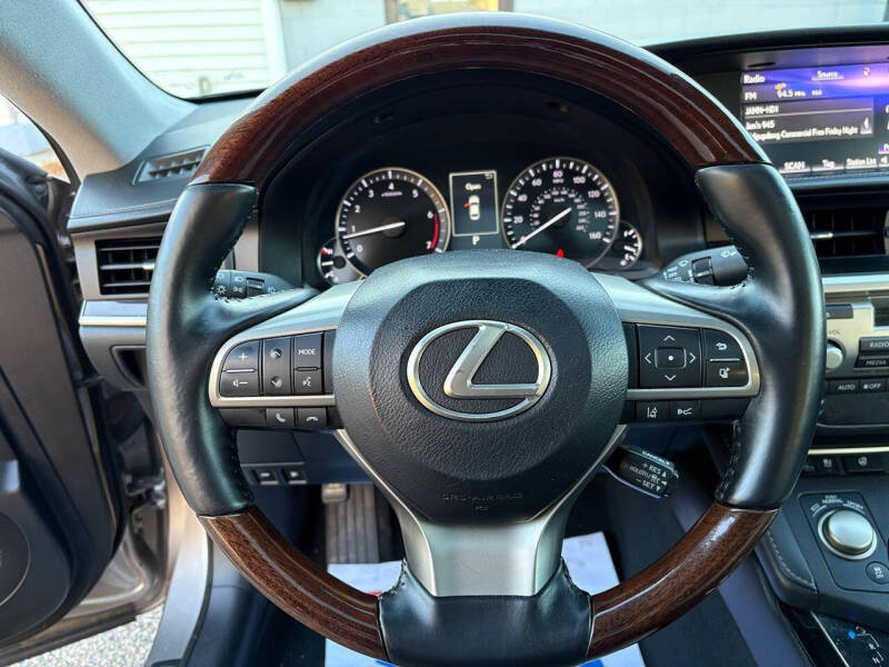 2017 Lexus ES 350