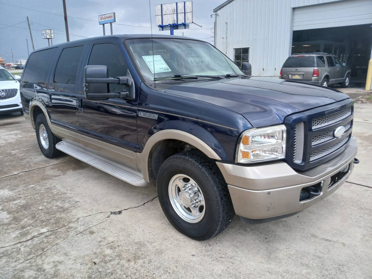 Blue 2005 Ford Excursion Eddie Bauer Eddie Bauer 4dr SUV 1