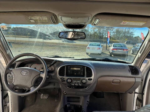 2004 Toyota Sequoia Limited