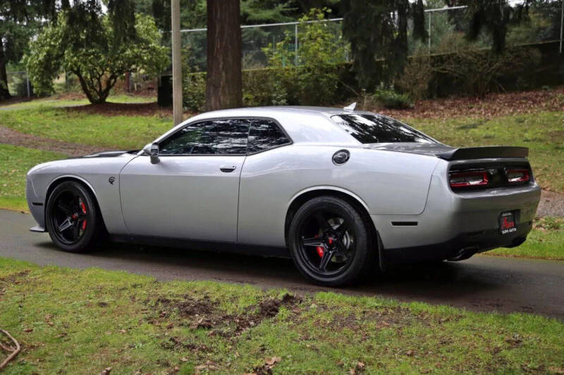 2016 Dodge Challenger SRT Hellcat