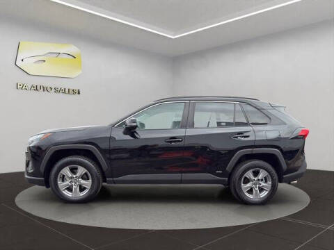 2024 Toyota RAV4 Hybrid XLE