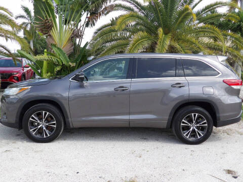 2018 Toyota Highlander LE Plus