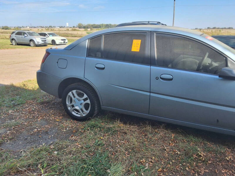 2003 Saturn Ion 3