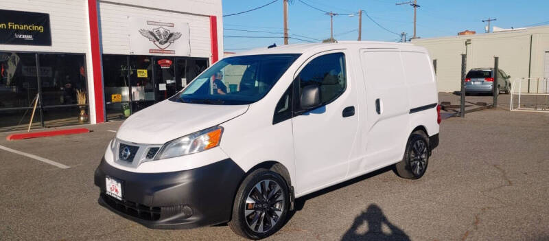 2015 Nissan NV200 SV