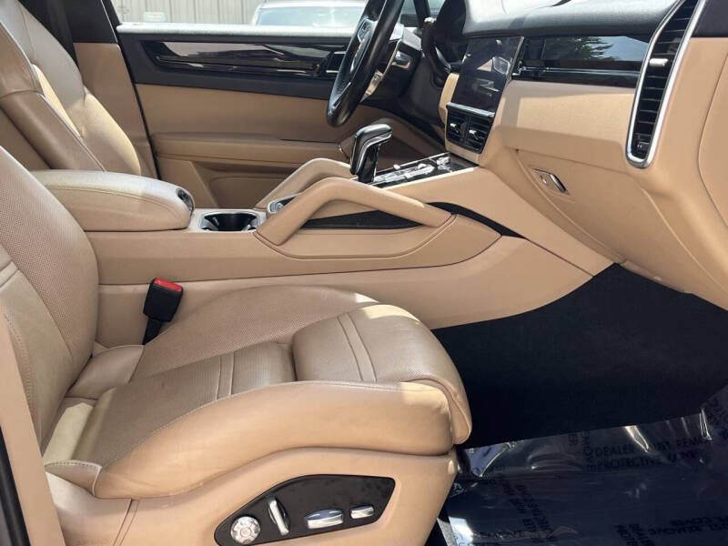 2020 Porsche Cayenne