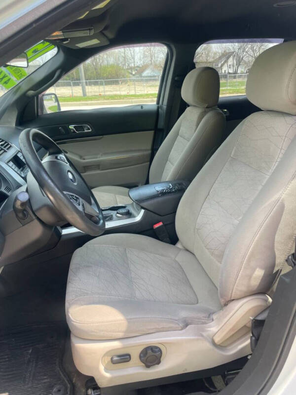 2015 Ford Explorer