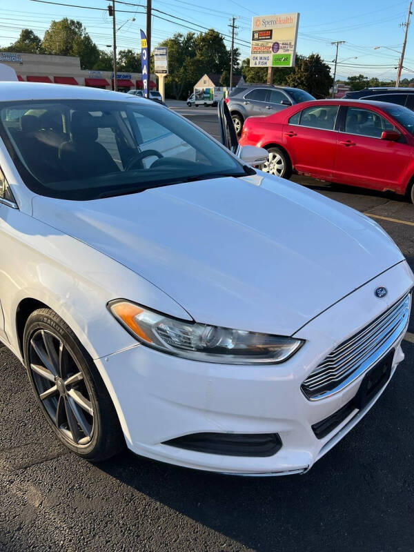 2013 Ford Fusion SE