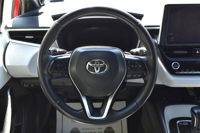 2023 Toyota Corolla Hatchback XSE