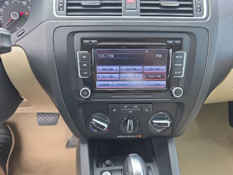 2014 Volkswagen Jetta SE