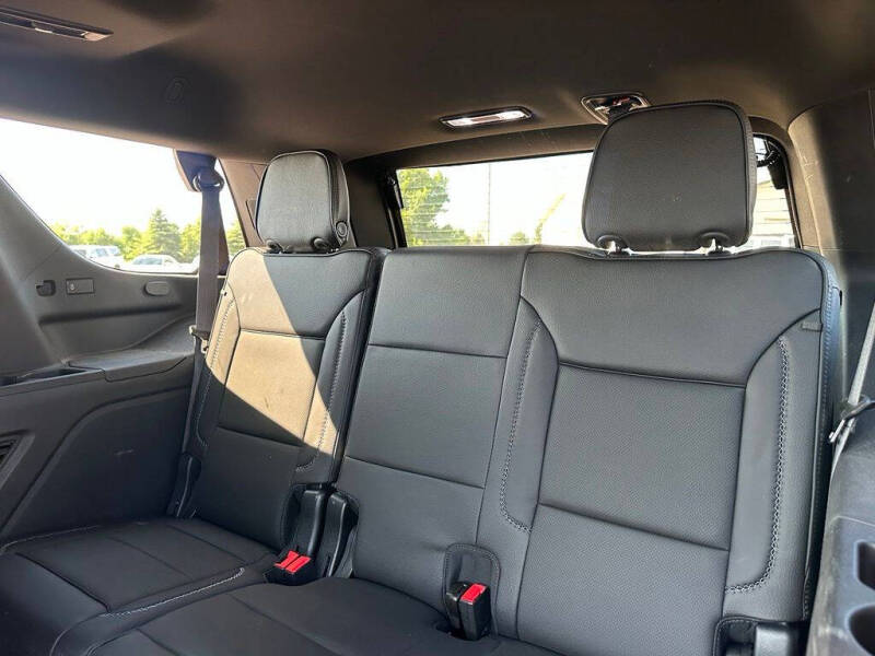 2023 GMC Yukon Denali