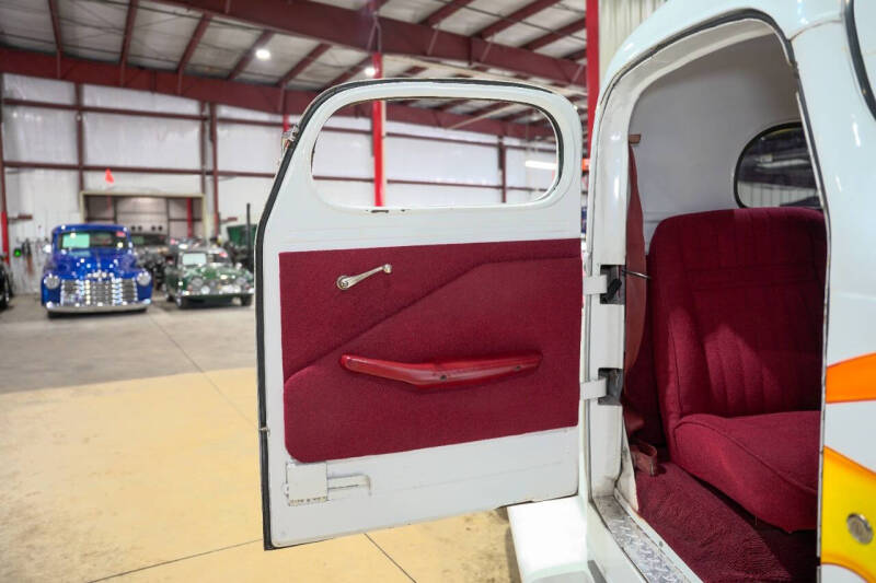 1941 International Model K