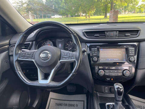 2017 Nissan Rogue SL