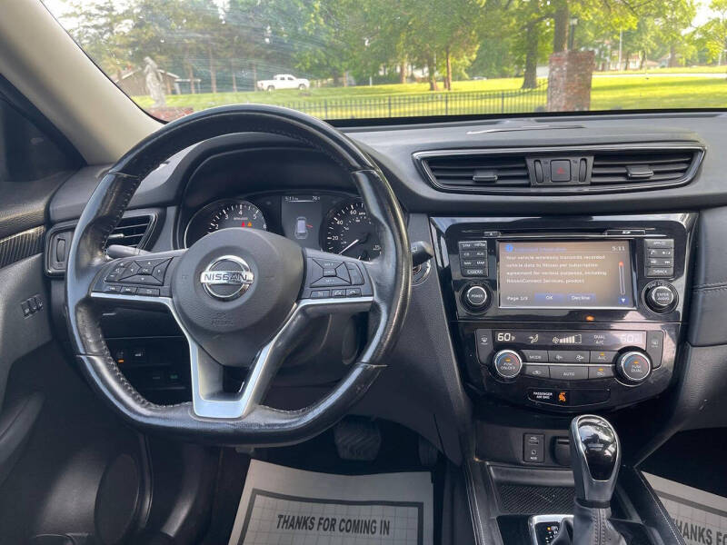 2017 Nissan Rogue SL