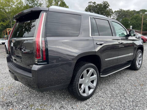 2017 Cadillac Escalade Luxury