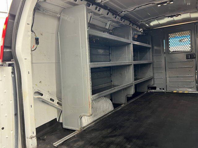 2021 Chevrolet Express 3500