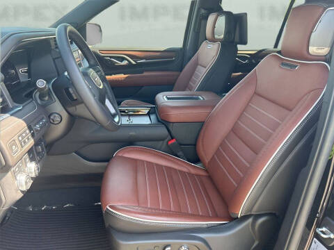2023 GMC Yukon Denali Ultimate