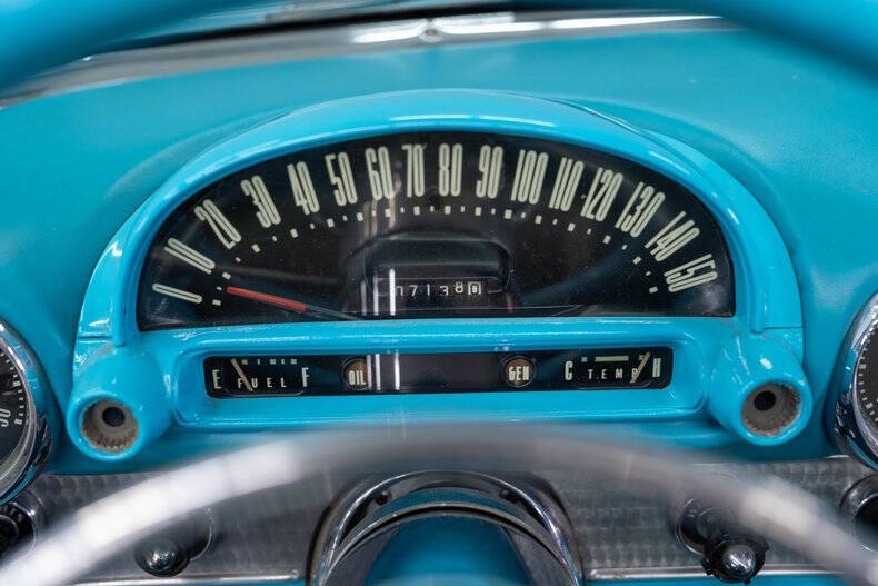 1956 Ford Thunderbird