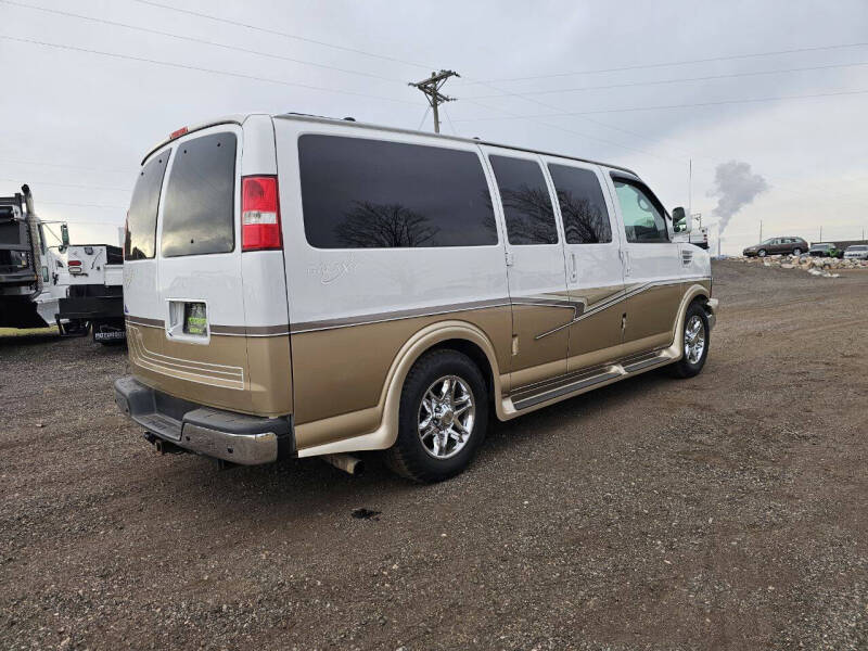 2013 Chevrolet Express Van 1500
