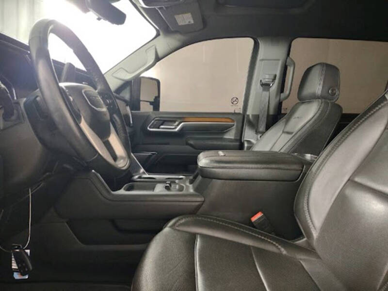 2024 GMC Sierra 2500HD Denali