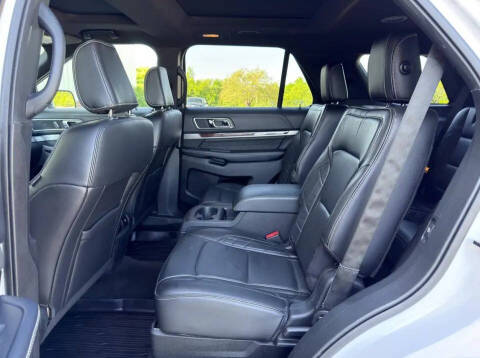 2018 Ford Explorer Platinum
