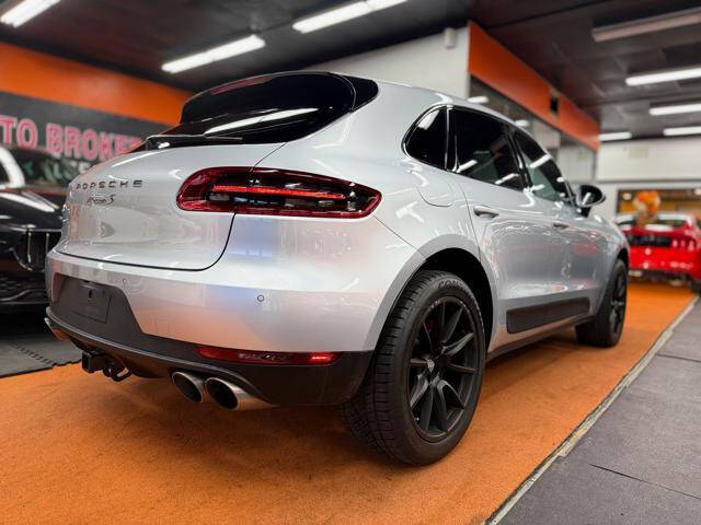 2015 Porsche Macan S