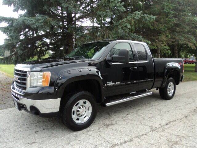 2008 GMC Sierra 2500HD for sale at HUSHER CAR COMPANY in Caledonia WI