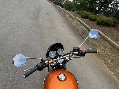 2022 Royal Enfield INTERCEPTOR 650