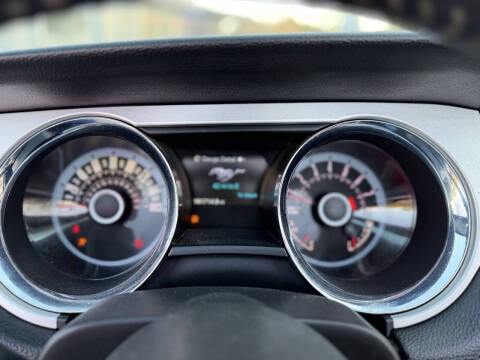 2013 Ford Mustang V6