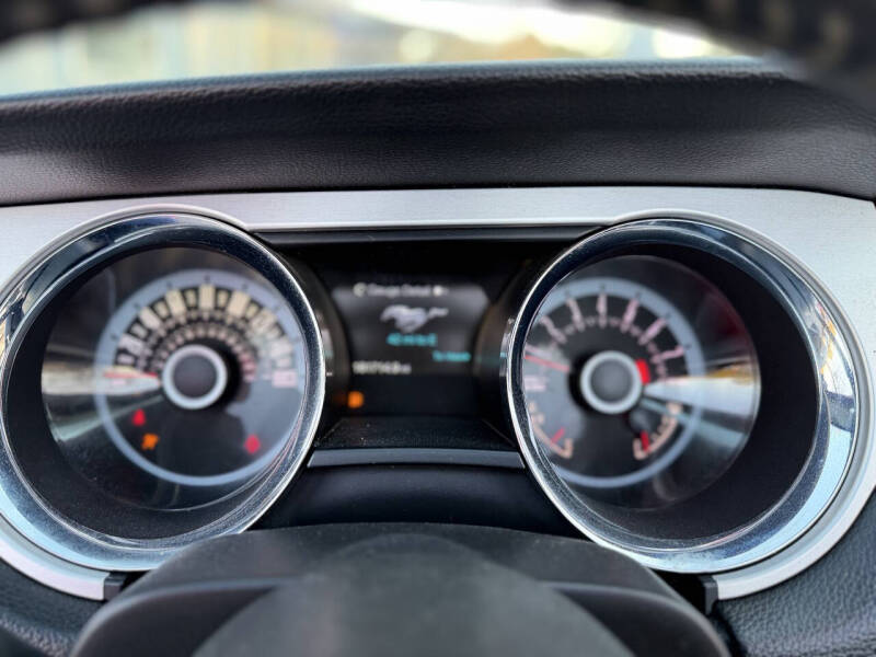 2013 Ford Mustang V6