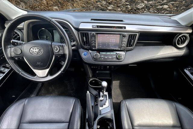 2016 Toyota RAV4 Hybrid Limited