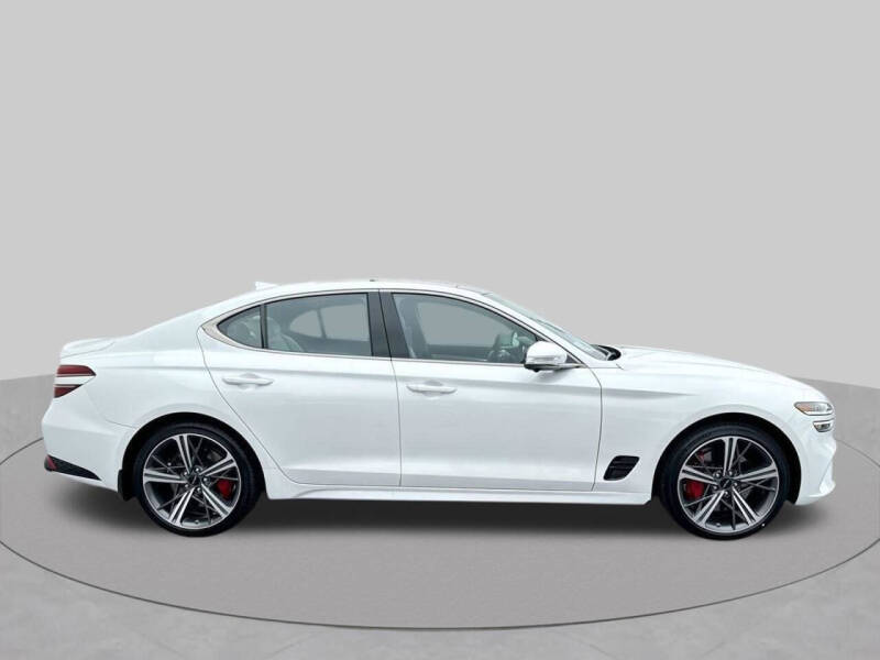 2025 Genesis G70