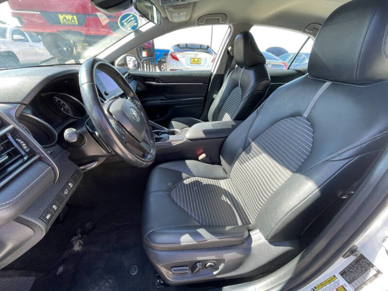 2021 Toyota Camry SE