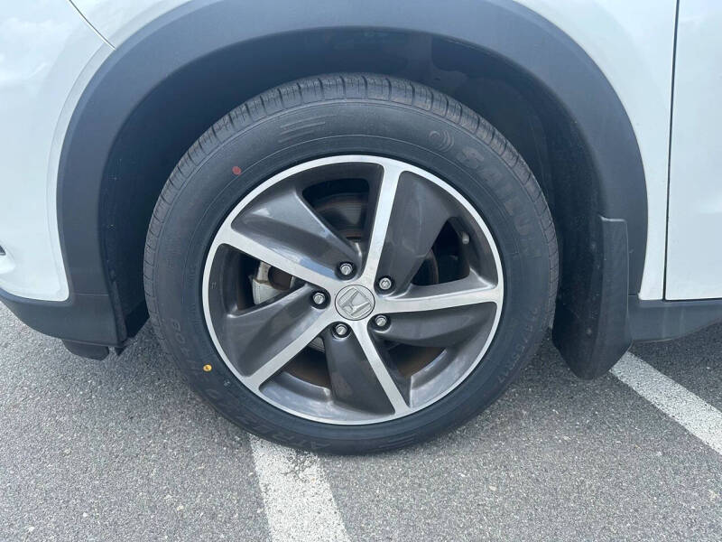 2022 Honda HR-V EX