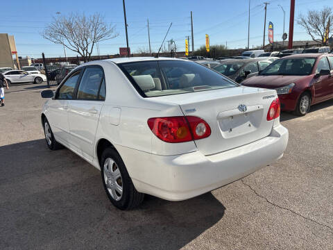 2004 Toyota Corolla LE